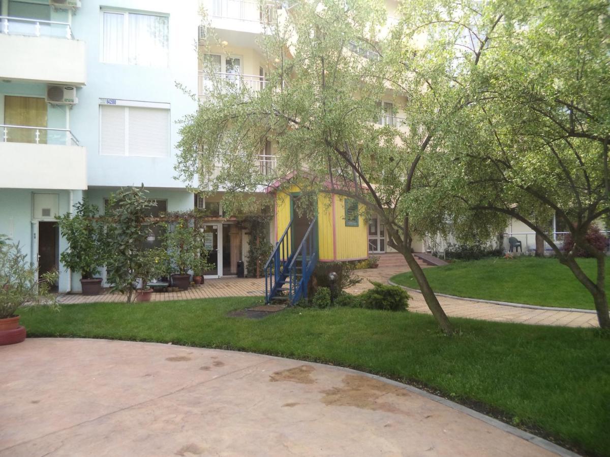 Guest Apartment Dental Space ซันนีบีช ภายนอก รูปภาพ